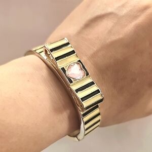 Tri-color Sweetheart Clamper Bracelet